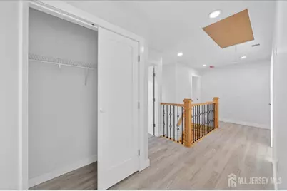 101 Saint Stephens Avenue, Woodbridge Township, NJ 08832 - Photo 29