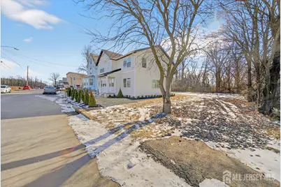 101 Saint Stephens Avenue, Woodbridge Township, NJ 08832 - Photo 3