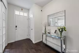 12 Marshall Ln, Wood Ridge, NJ 07075 - Photo 3