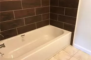 10 Dogwood Dr, Edison, NJ 08820 - Photo 13