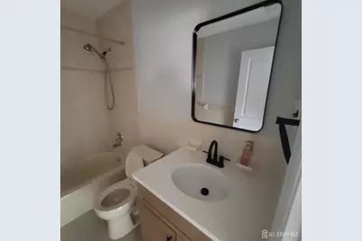 1617 N Raspberry Court, Edison, NJ 08817 - Photo 11