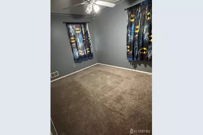 302 W Prospect Avenue, Keyport, NJ 07735 - Photo 9