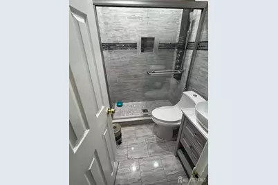 302 W Prospect Avenue, Keyport, NJ 07735 - Photo 11