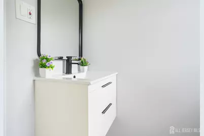 106 Boulevard W, Old Bridge Township, NJ 07735 - Photo 19