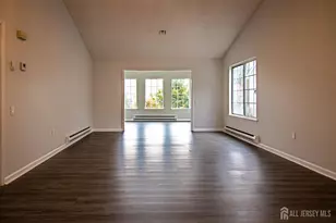 659B Azalea Plaza, Monroe Township, NJ 08831 - Photo 5