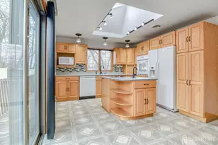 443 Highland St, South Amboy, NJ 08879 - Photo 5