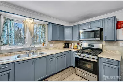 821 Front Street, Dunellen, NJ 08812 - Photo 7