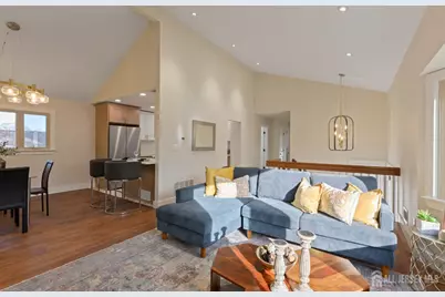 17 Wellington Road, East Brunswick Township, NJ 08816 - Photo 9