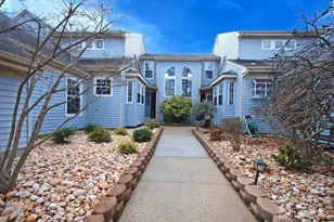 5 Cambridge Dr, Monroe Township, NJ 08831 - Photo 1