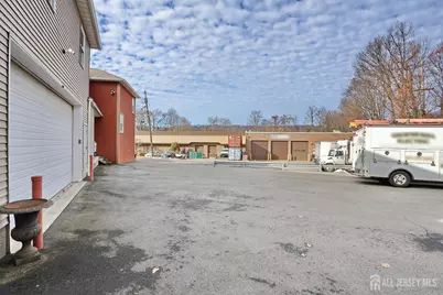 211 6th Avenue, Hawthorne, NJ 07506 - Photo 25