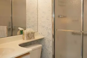 77 Linda Ln, Edison, NJ 08820 - Photo 13