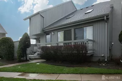 77 Linda Lane, Edison, NJ 08820 - Photo 1