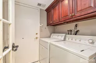 404 N Westgate Dr, Edison, NJ 08820 - Photo 11