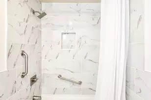 167E Concordia Cir, Monroe Township, NJ 08831 - Photo 19