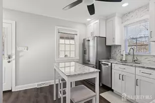 21 Bruning Ln, Spotswood, NJ 08884 - Photo 7