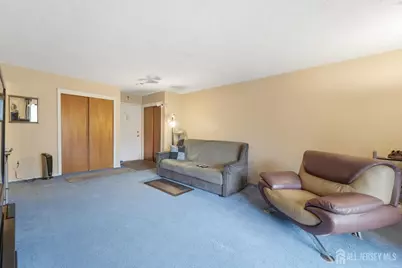 307 Edison Glen Terrace, Edison, NJ 08837 - Photo 3