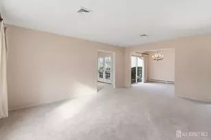 412 Oxford Ln, Monroe Township, NJ 08831 - Photo 9