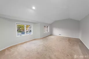 124 Kingsland Cir, South Brunswick Township, NJ 08852 - Photo 15