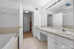 124 Kingsland Cir, South Brunswick Township, NJ 08852 - Photo 19