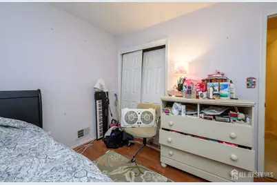 285 Nathan Court, Aberdeen Township, NJ 07721 - Photo 27