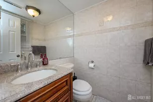 285 Nathan Ct, Aberdeen Township, NJ 07721 - Photo 17