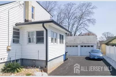 978 Rahway Avenue, Avenel, NJ 07001 - Photo 3
