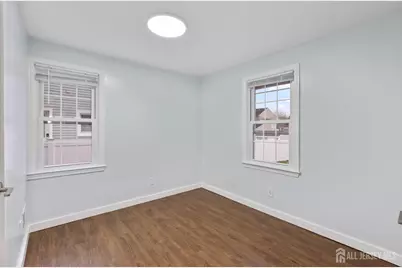 33 McAuliffe Drive, North Brunswick Township, NJ 08902 - Photo 7