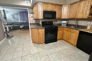 187 Evergreen Rd, Edison, NJ 08837 - Photo 15