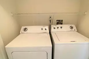 13 Hughes Cir, Sayreville, NJ 08859 - Photo 11