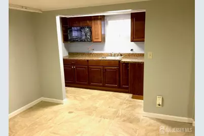 985 Arnet Avenue, Union Township, NJ 07083 - Photo 7