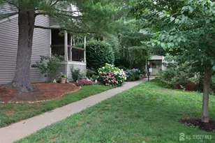 123G Concordia Cir, Monroe Township, NJ 08831 - Photo 5