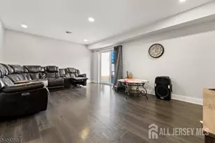 5 Jessie St, Carteret, NJ 07008 - Photo 17