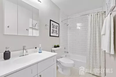 1000 Pheasant Hollow Drive, Plainsboro Township, NJ 08536 - Photo 9