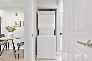 2821 Pheasant Hollow Dr, Plainsboro Township, NJ 08536 - Photo 11