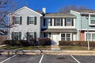 386 Inwood Ct, Franklin Township, NJ 08873 - Photo 1