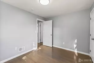 27 Harrison Ave, East Brunswick Township, NJ 08816 - Photo 9