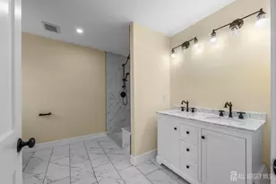 59 Oakland Ave, Edison, NJ 08817 - Photo 43