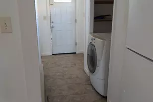 141 Shoreland Cir, Old Bridge Township, NJ 08879 - Photo 9