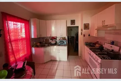 69 E Emerson Avenue E, Rahway, NJ 07065 - Photo 13