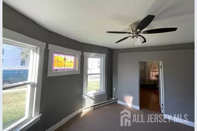 69 E Emerson Avenue E, Rahway, NJ 07065 - Photo 15