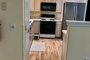 11 Umberland Pl, Monroe Township, NJ 08831 - Photo 9