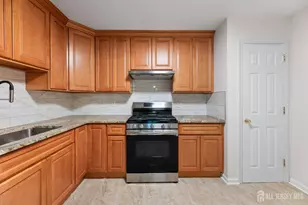 107 Forest Dr, Piscataway Township, NJ 08854 - Photo 15