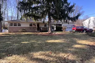 18 Bradford Rd, East Brunswick Township, NJ 08016 - Photo 1