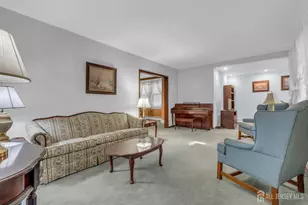 184 Green St, Woodbridge Township, NJ 07095 - Photo 3