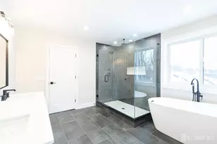 7 Altamont Rd, Edison, NJ 08817 - Photo 37