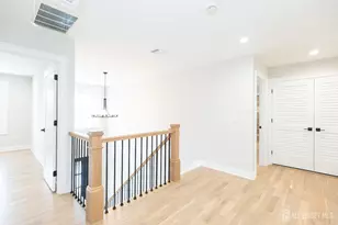 7 Altamont Rd, Edison, NJ 08817 - Photo 29