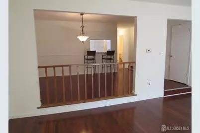 32 Lafayette Court, North Brunswick Township, NJ 08902 - Photo 7