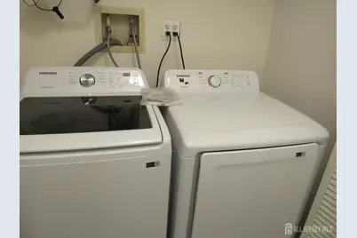 32 Lafayette Court, North Brunswick Township, NJ 08902 - Photo 21