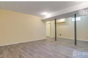 19 Henry St, Edison, NJ 08820 - Photo 5