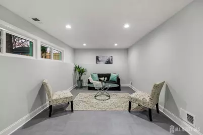 139 Lee Drive, Middlesex, NJ 08846 - Photo 27